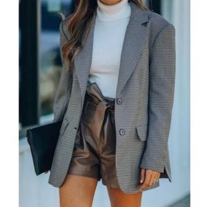 Pocketed Tailored Plaid Blazer